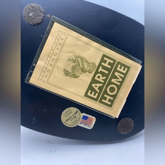 Vintage Earth Home “Manatee” Figurine – 1990 Hand-Painted Collectible - Picture 7 of 7